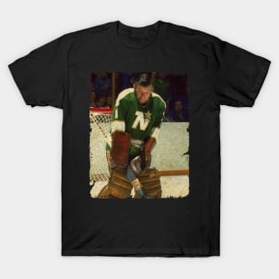 Gump Worsley, 1973 in Minnesota North Stars (3 Shutouts) T-Shirt